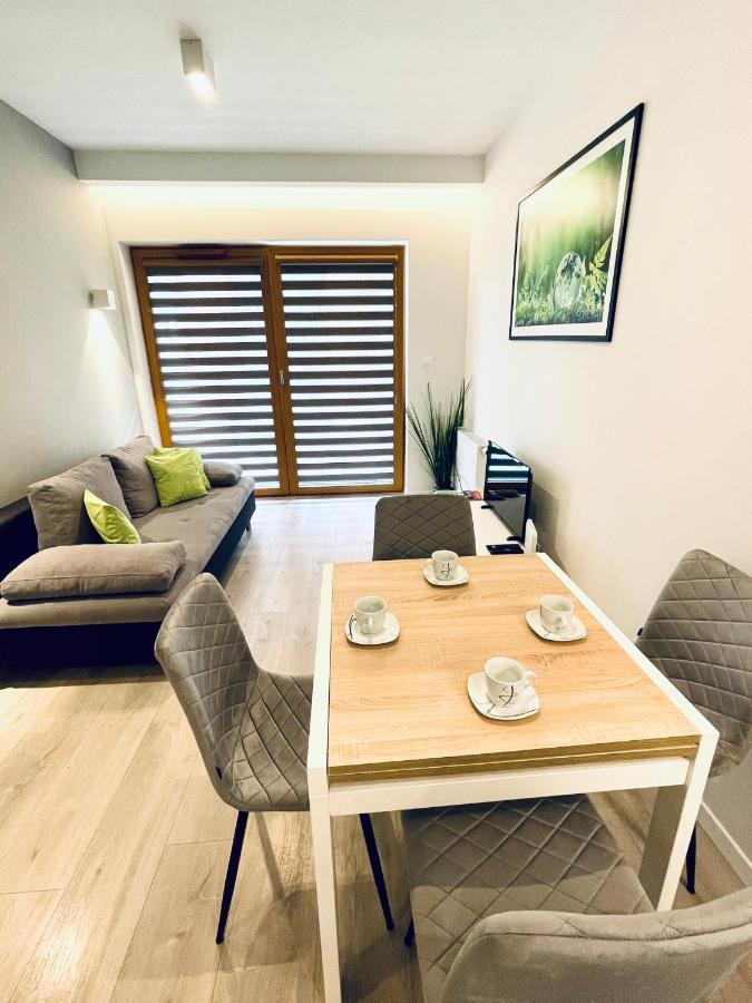 Modern Silver Apartment Cracóvia Exterior foto